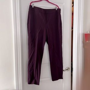 New stretchy side zip pant w/ back pockets